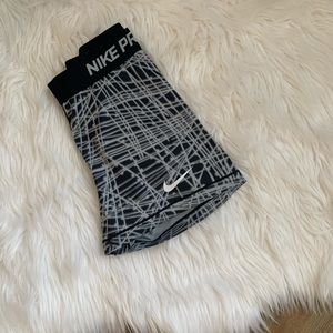NIKE PRO SPANDEX SHORTS